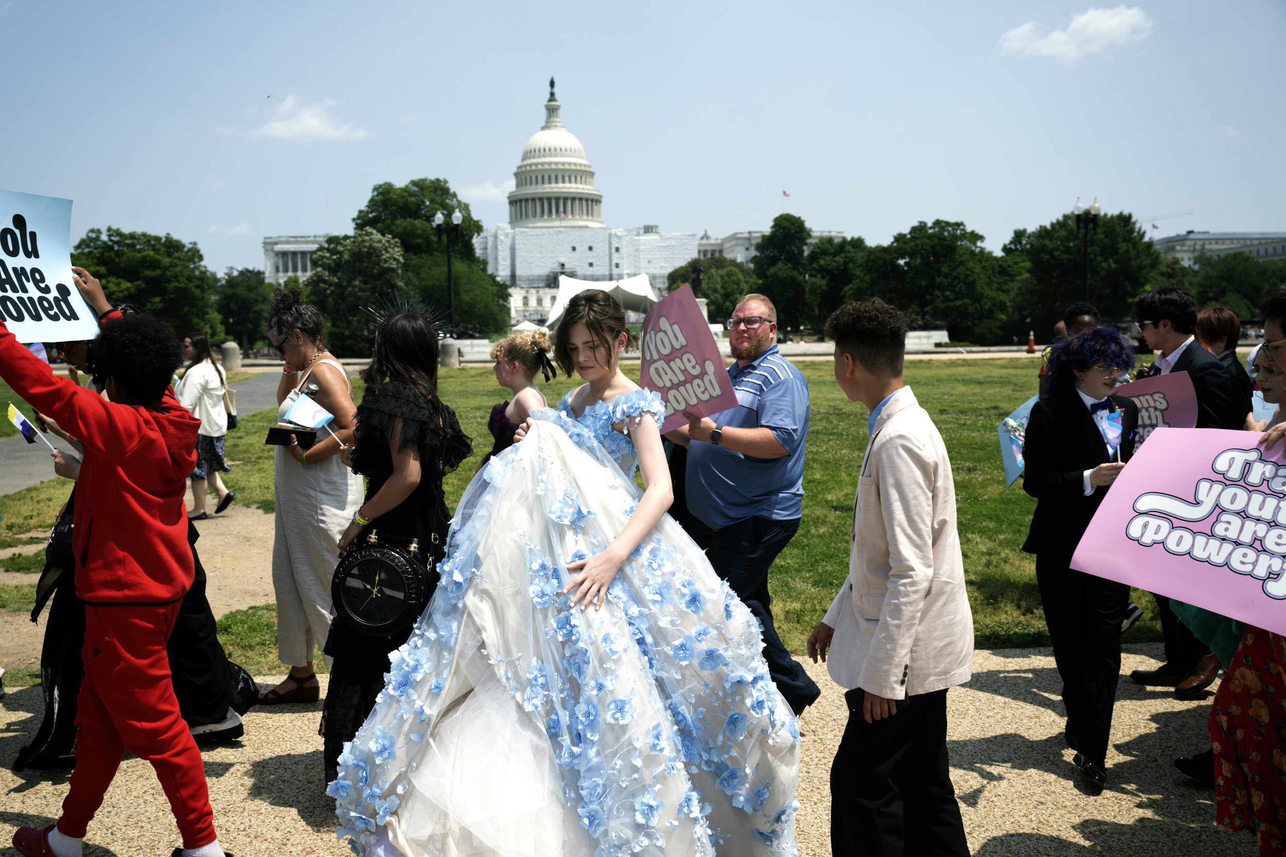 Transgender Teen Denied Entry to Prom for Wearing Dress - Newsweek