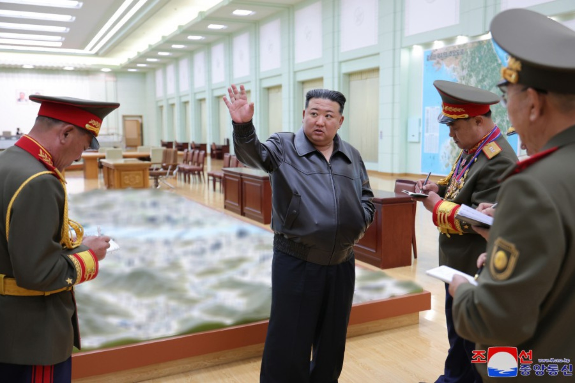 Kim Jong Un threatens North Korea’s enemies with “death blow”