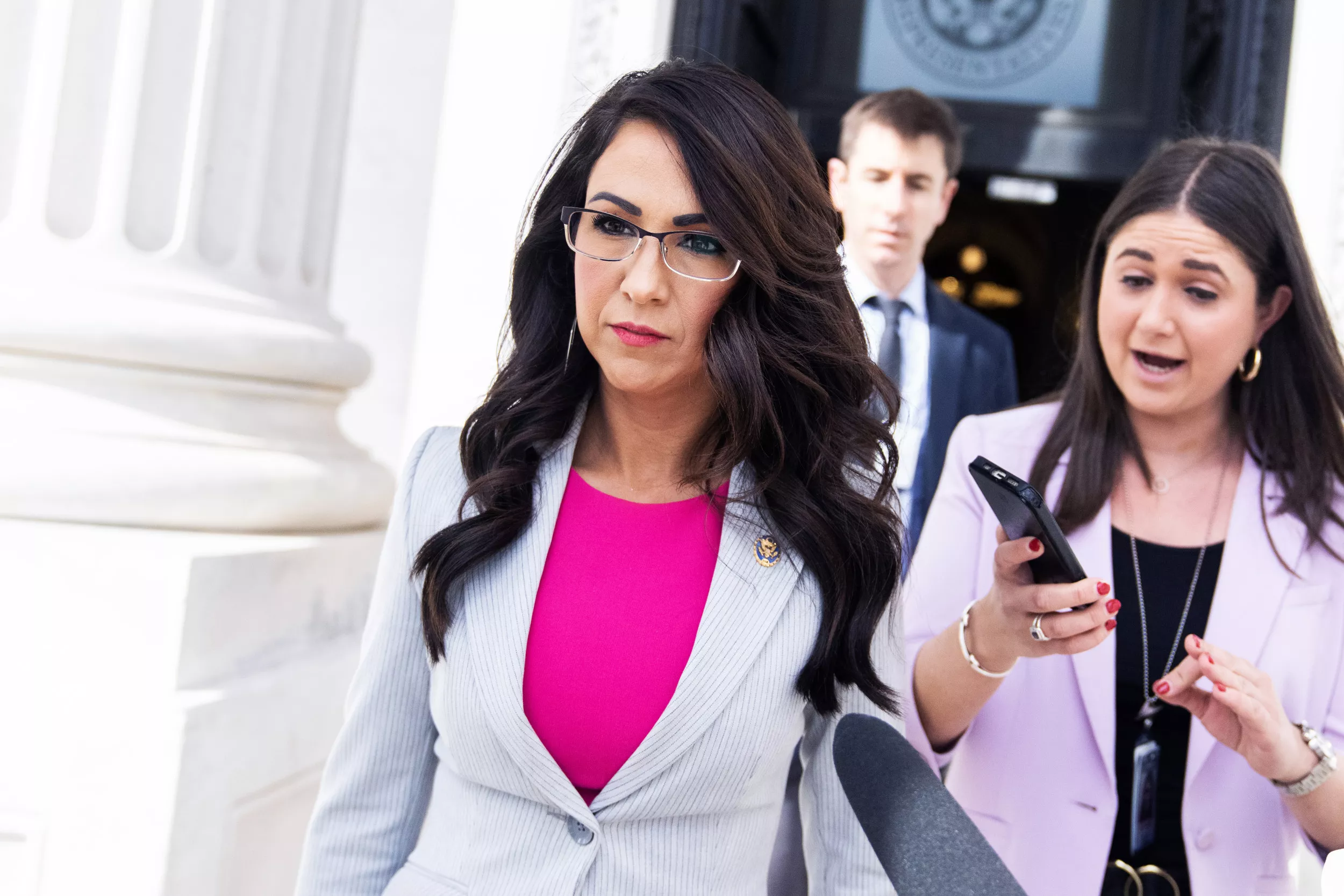 Lauren Boebert Endorsement Sparks Republican Backlash - Vimarsana News