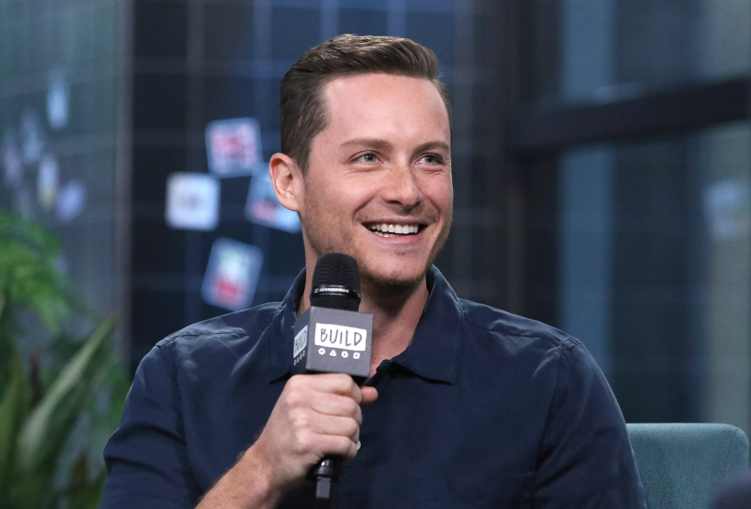 Jesse Lee Soffer Just Gave 'Chicago PD' Fans Hope He Will Make an On-Screen Return - Vimarsana News