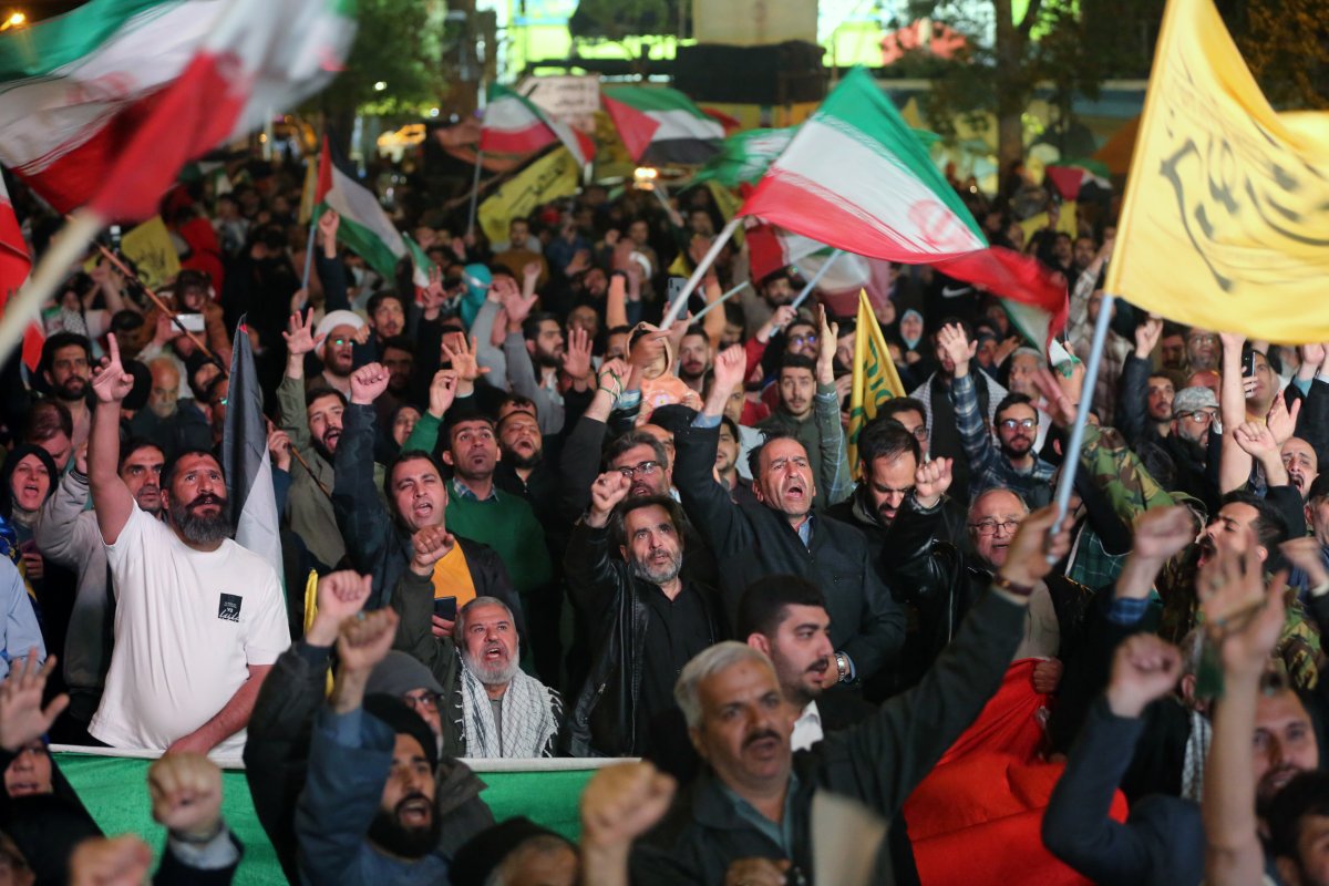 Iranians, celebrate, attack, on, Israel, in, Tehran