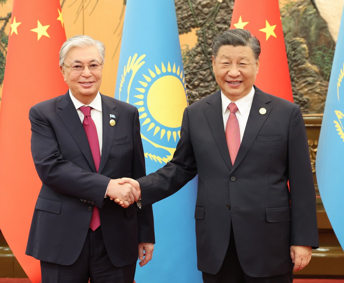 Xi Jinping With Kassym-Jomart Tokayev