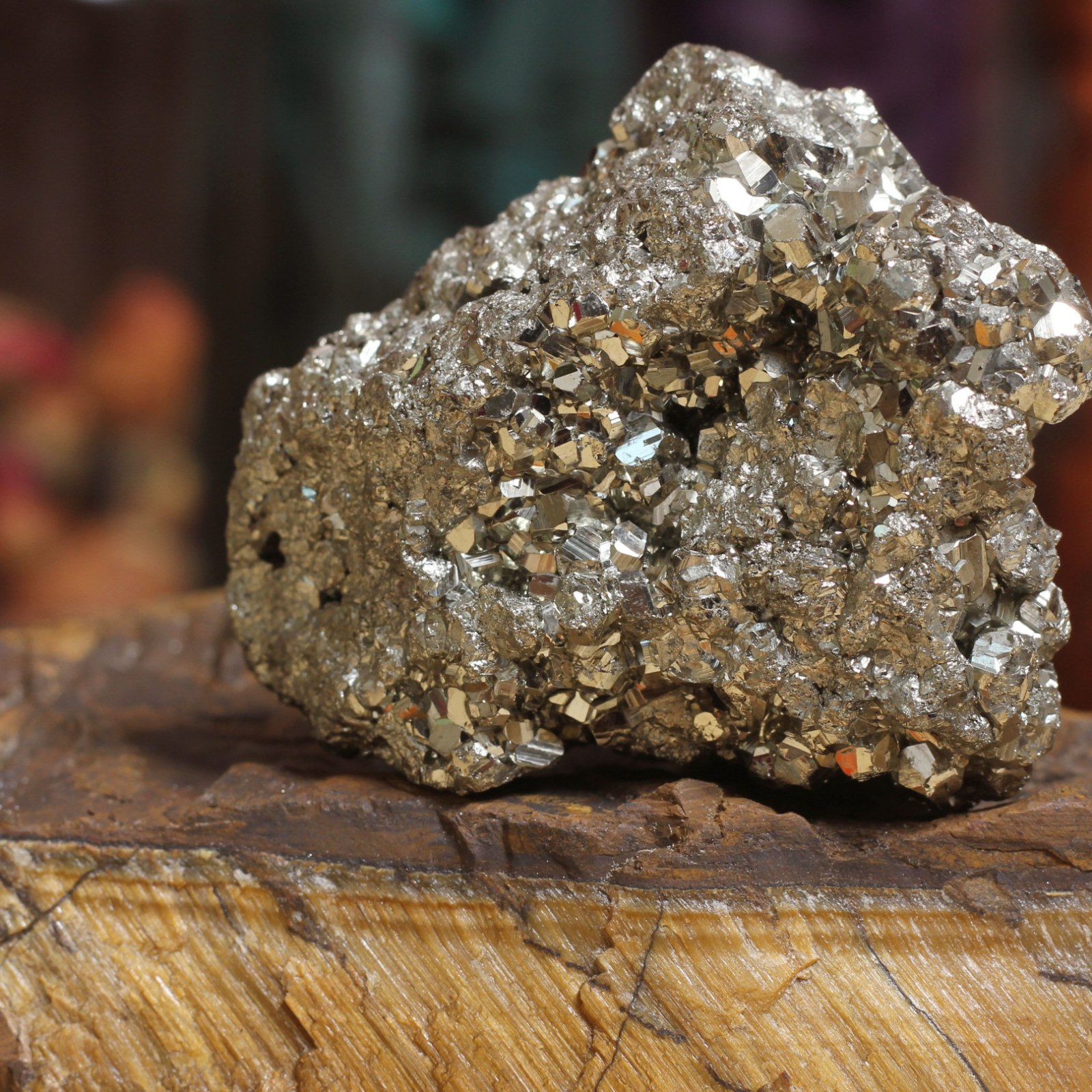 Fool’s Gold May Be Valuable After All After ‘Unheard Of’ Discovery