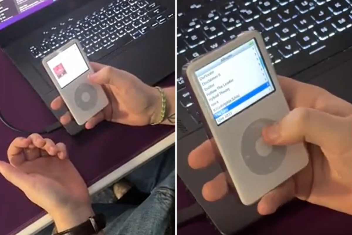 Gen Z using iPod