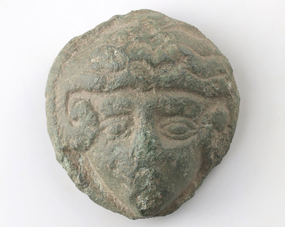 A bronze Alexander the Great artifact