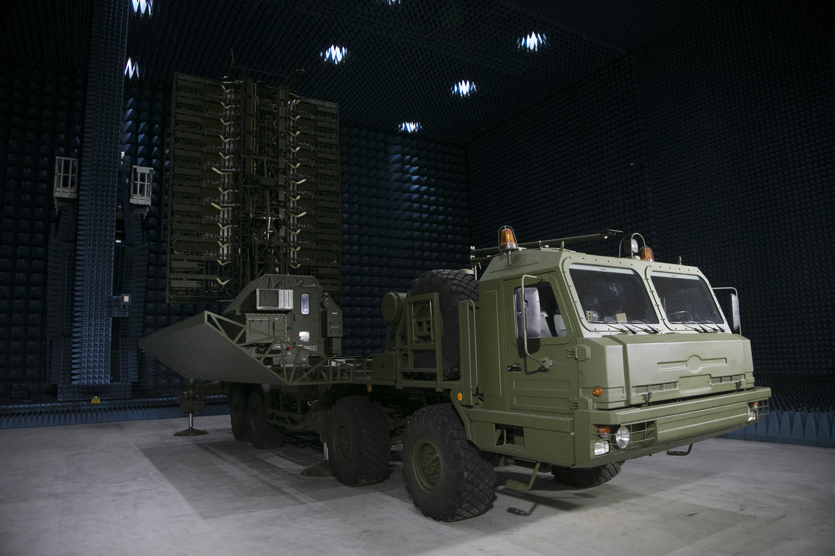 Détruit le système radar russe « Nebo-U », d’une valeur critique de 100 millions de dollars : Kiev