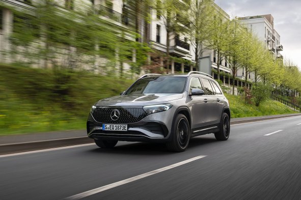 2024 Mercedes-Benz EQB Review: More Standard Features, Better Looks