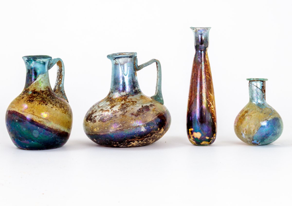 Remarkable Roman glassware from France