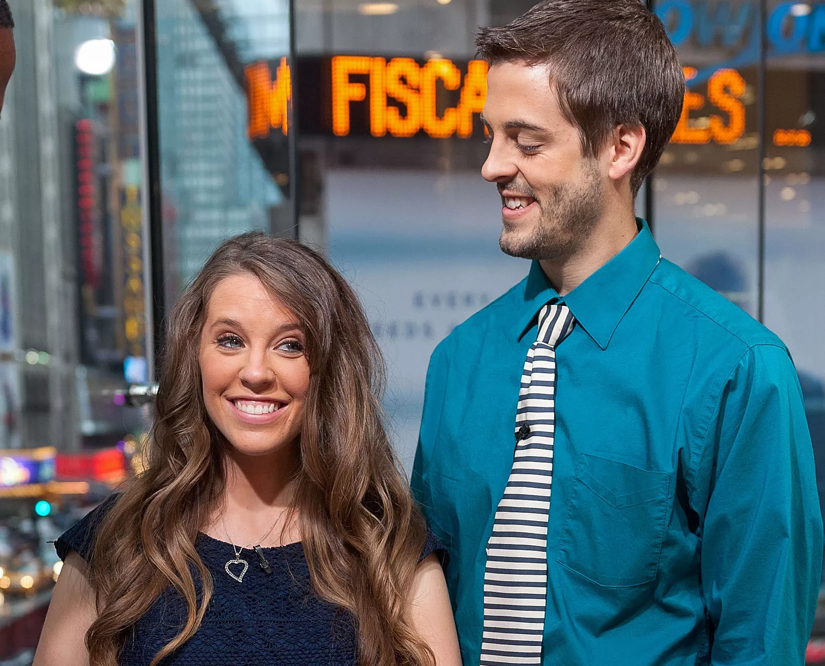 The Way Jill Duggar and Derick Dillard Honored Their Stillborn Daughter - Vimarsana News