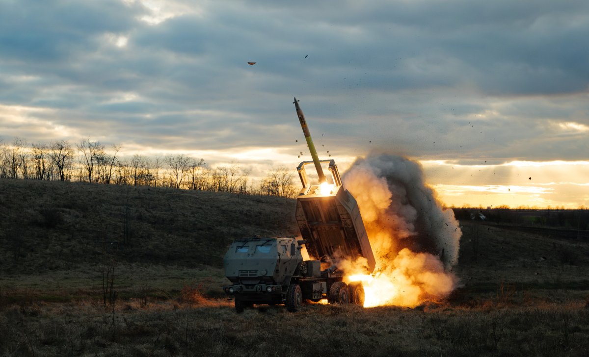 Ukrainian, HIMARS, launches, attack, on, Russian, military