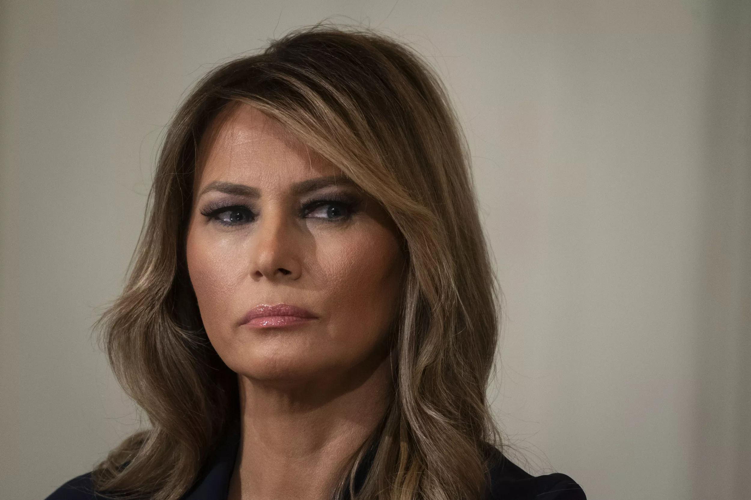 Is Melania Trump 'Fluent in 5 Languages'? What We Know - Vimarsana News