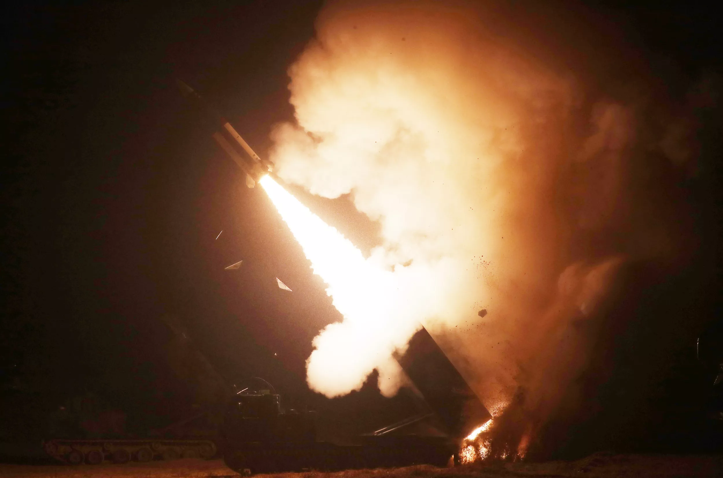 ATACMS Target Russian Air Defenses in Crimea - Vimarsana News