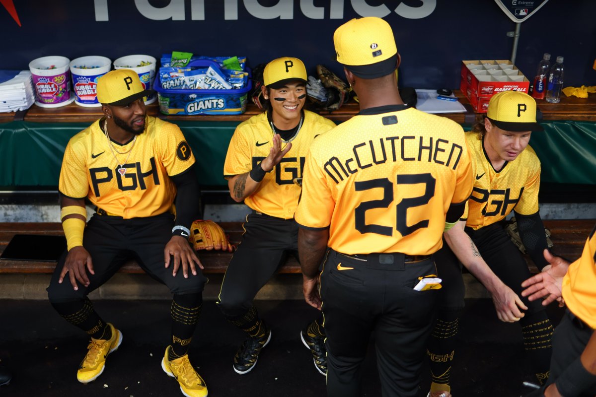 Pittsburgh Pirates City Connect uniform jersey