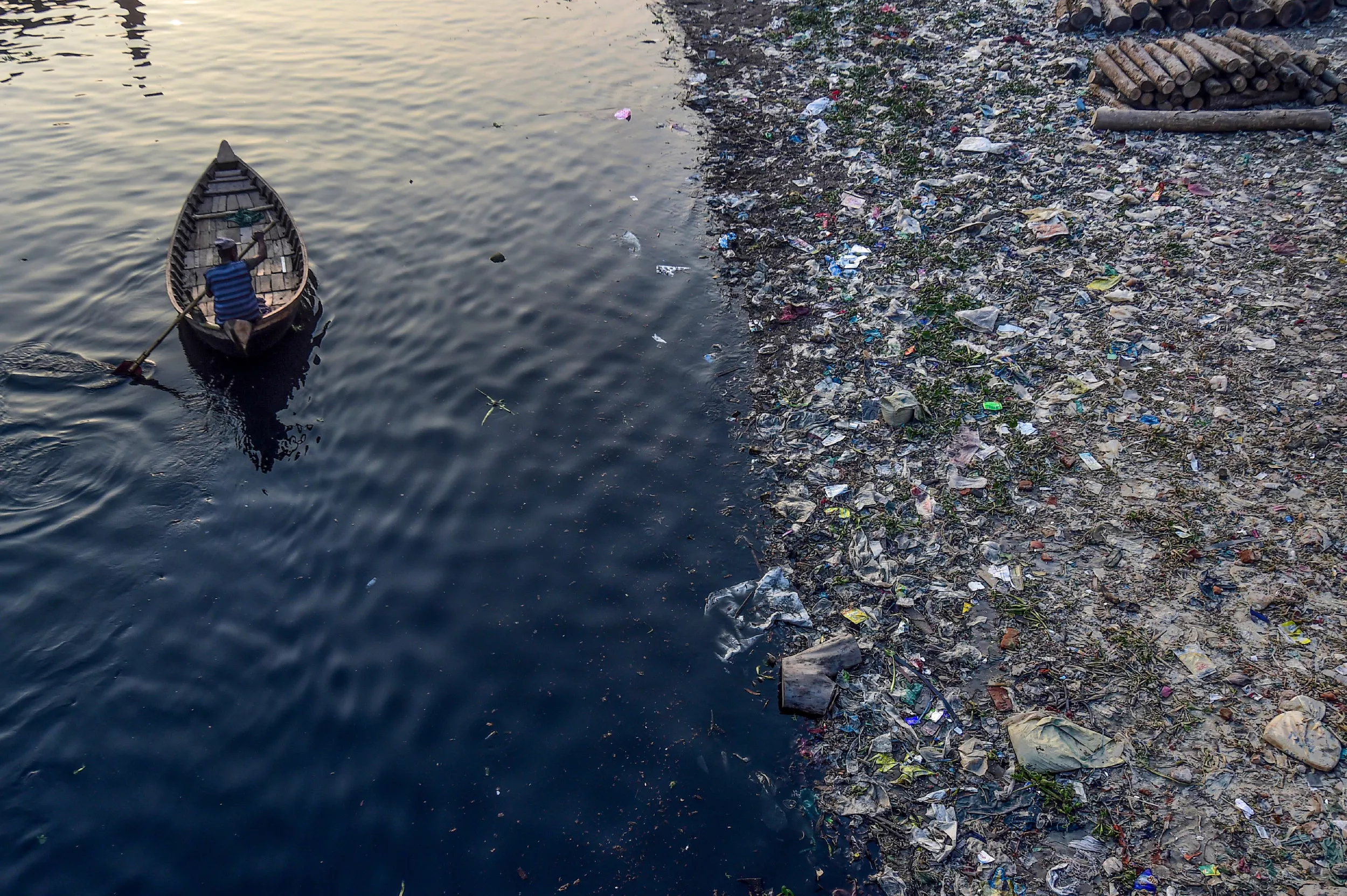 Plastic Is Polluting Our Oceans. Will We Get a Treaty to Cut Plastic Waste? - Vimarsana News