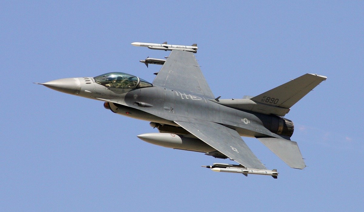 F-16 Jet