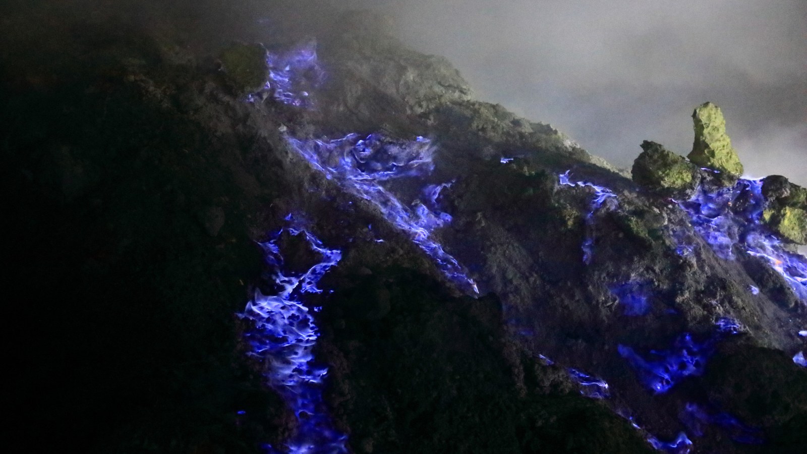 Ijen Indonesia Ijen Hike Ultimate Guide | Joining A Mount Ijen Tour Or