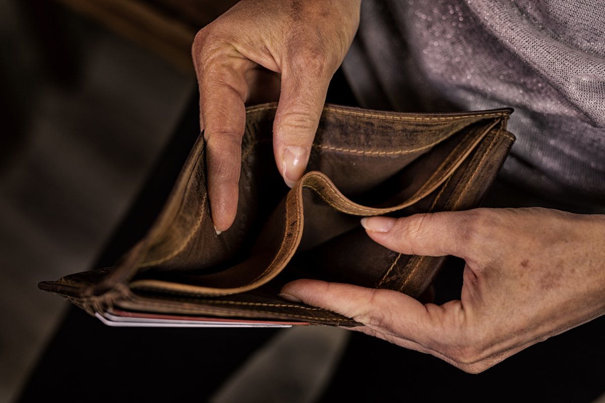 Social Security Faces Fiscal Challenges Despite Positive Report