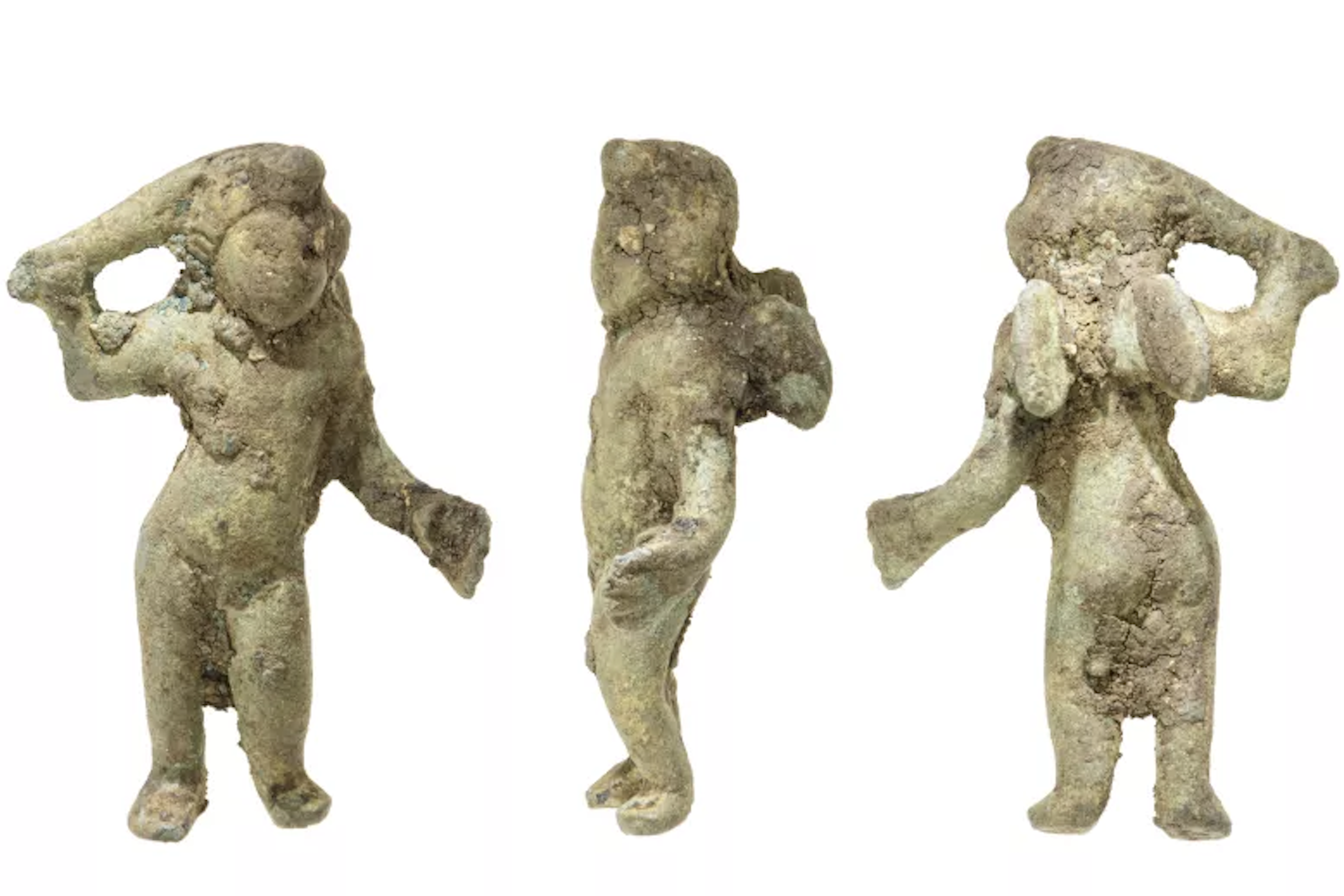 Une figurine de Cupidon romain parmi plus de 10 000 artefacts découverts par Highway Dig