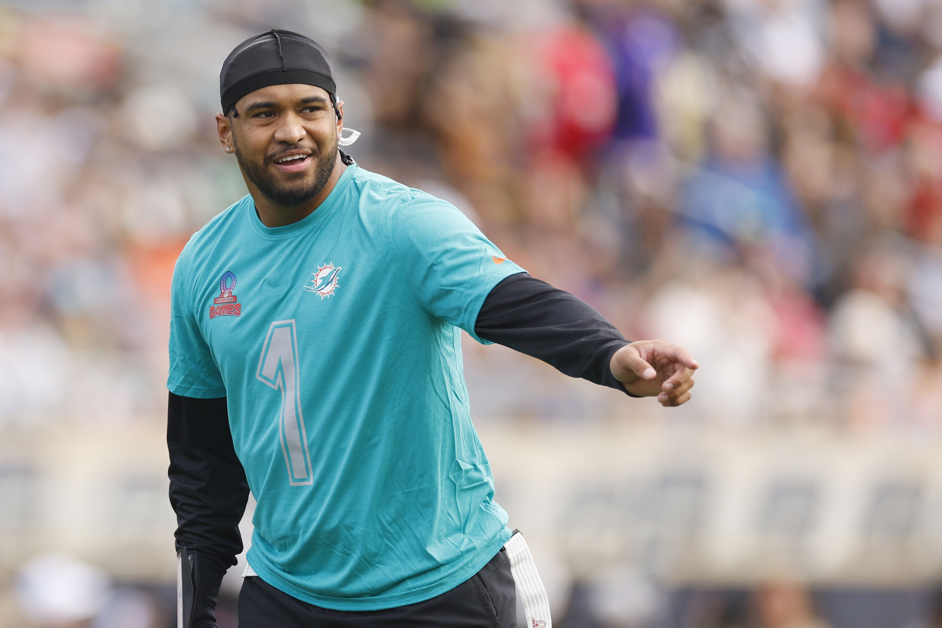 Miami Dolphins Star Cleverly Pushes for Miami to Sign Tua Tagovailoa to Contract Extension