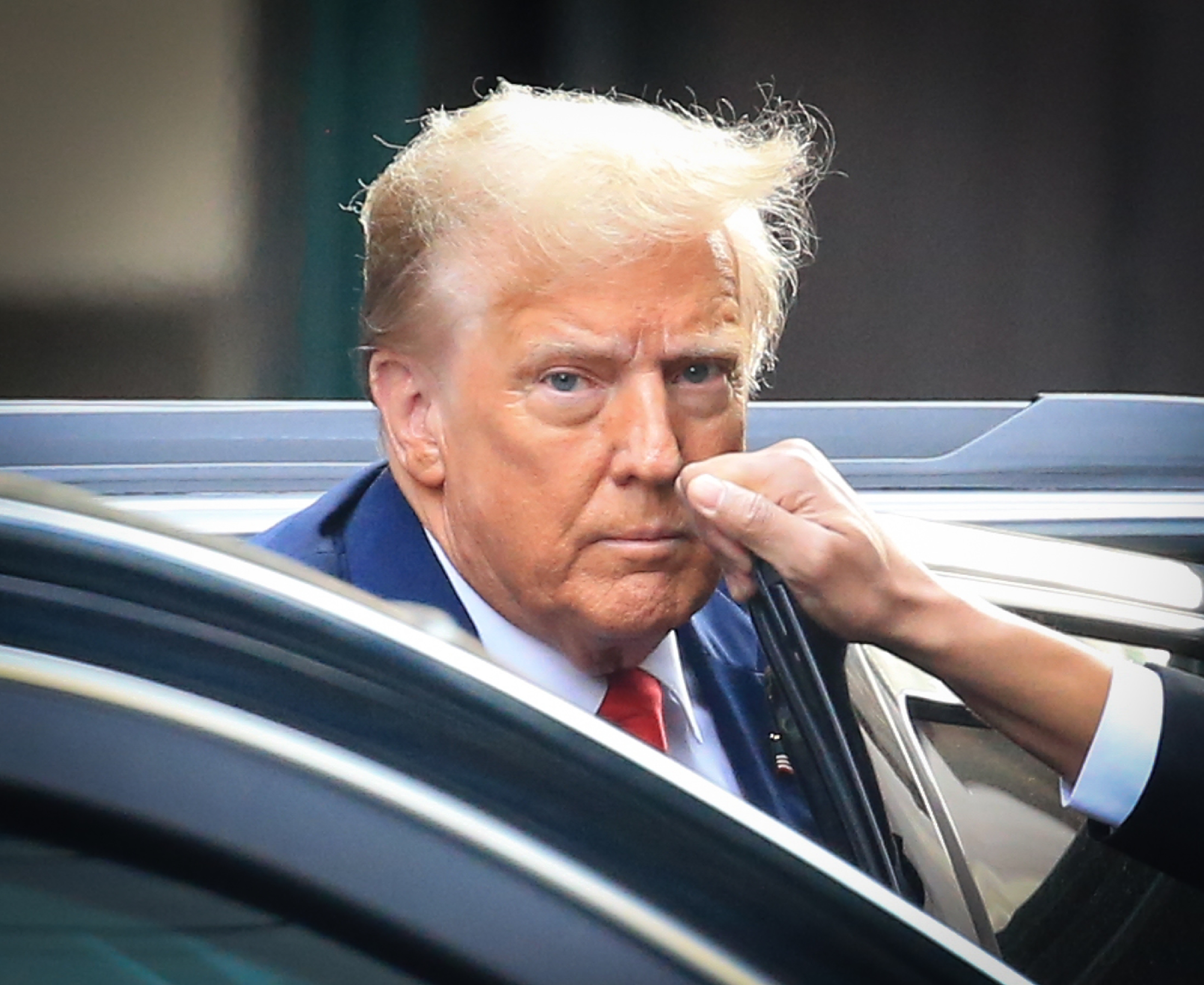 Donald Trump's Defense is Struggling: Legal Experts - Vimarsana News