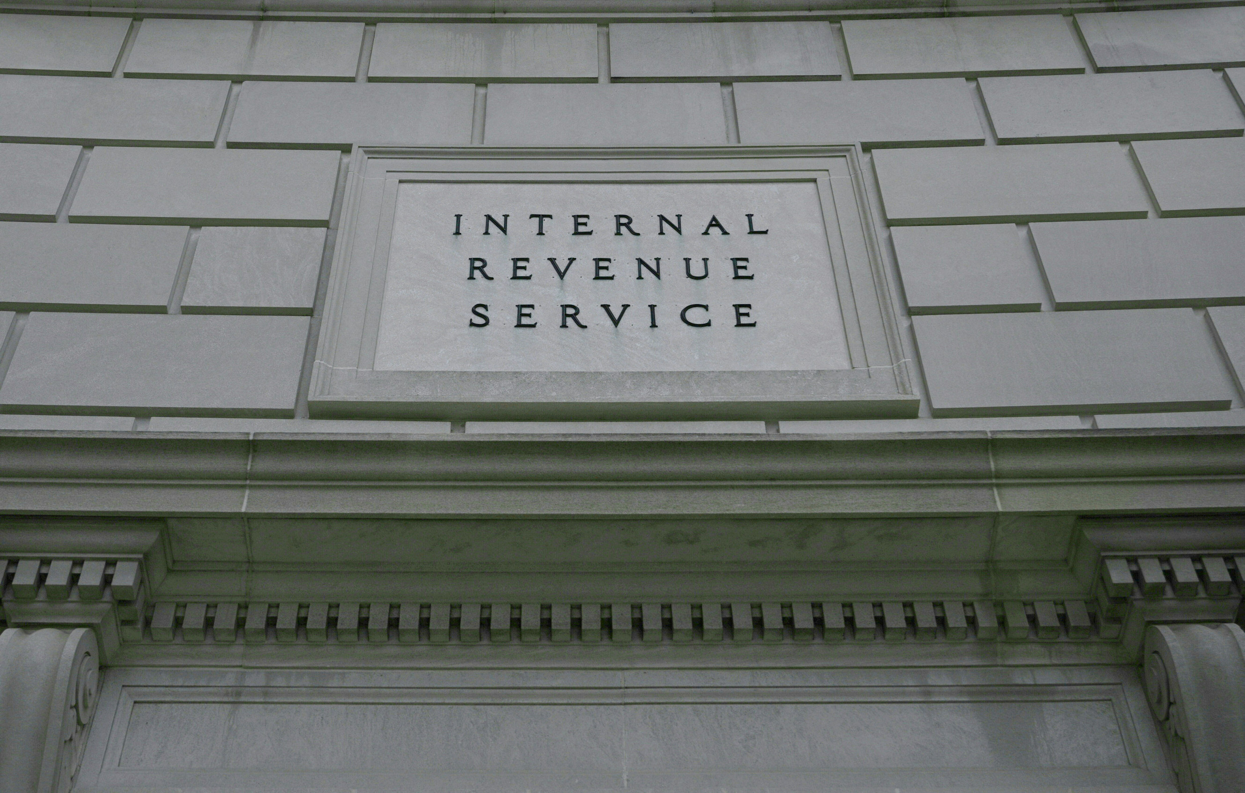 Five States Sending Rebates This Year: Here's Who Qualifies - Vimarsana News