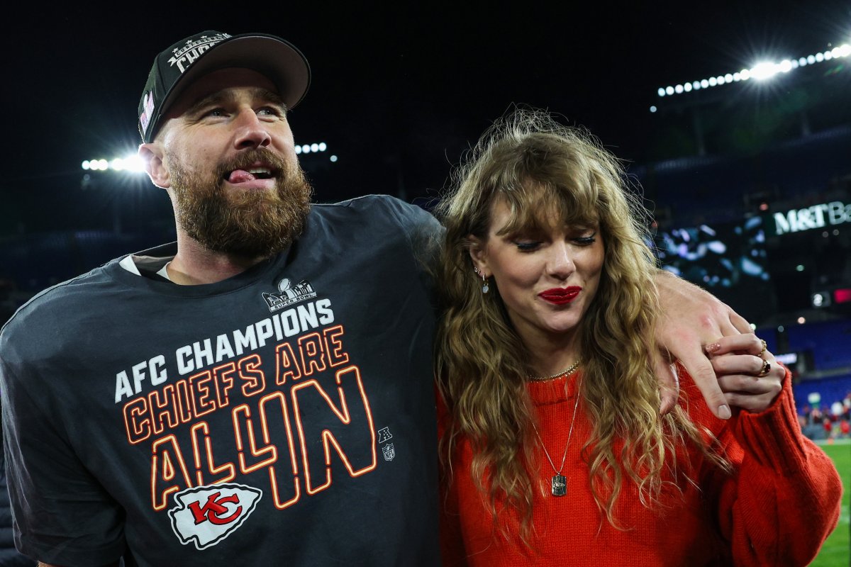 Travis Kelce, Taylor Swift