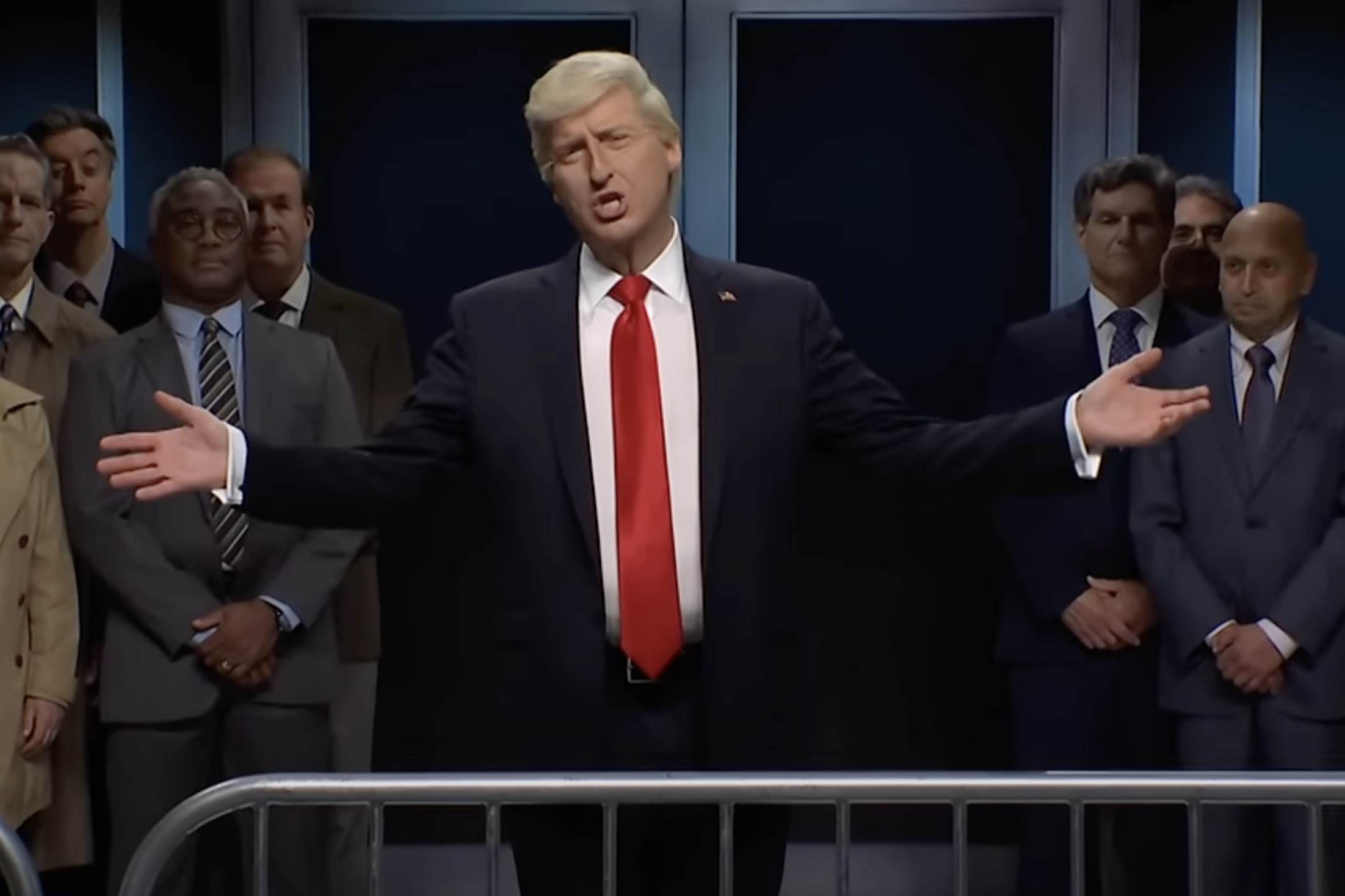 Donald Trump taquine le choix du vice-président dans un sketch de “SNL”