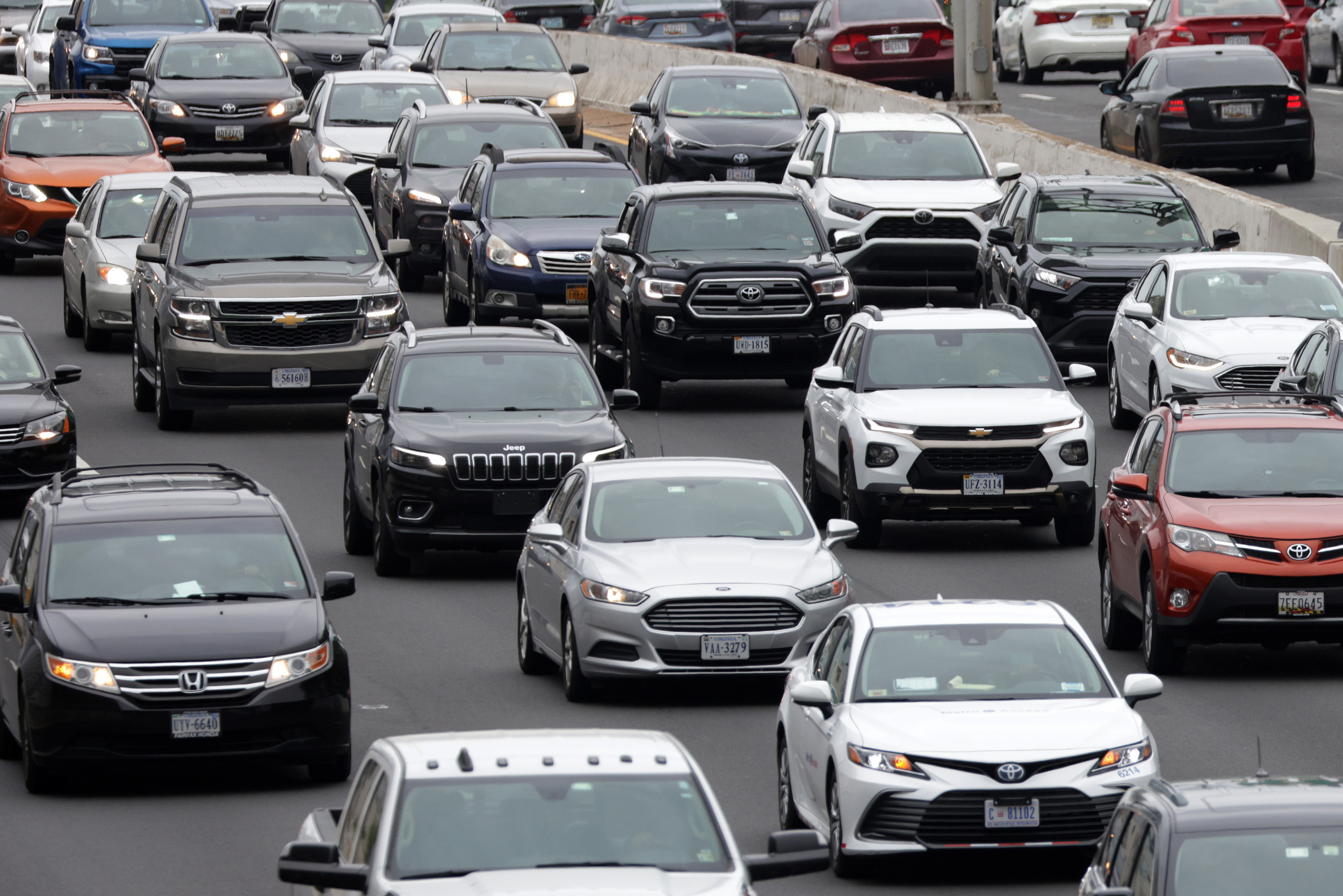 Memorial Day: This is The Worst Time to Travel This Weekend, Experts Say - Vimarsana News