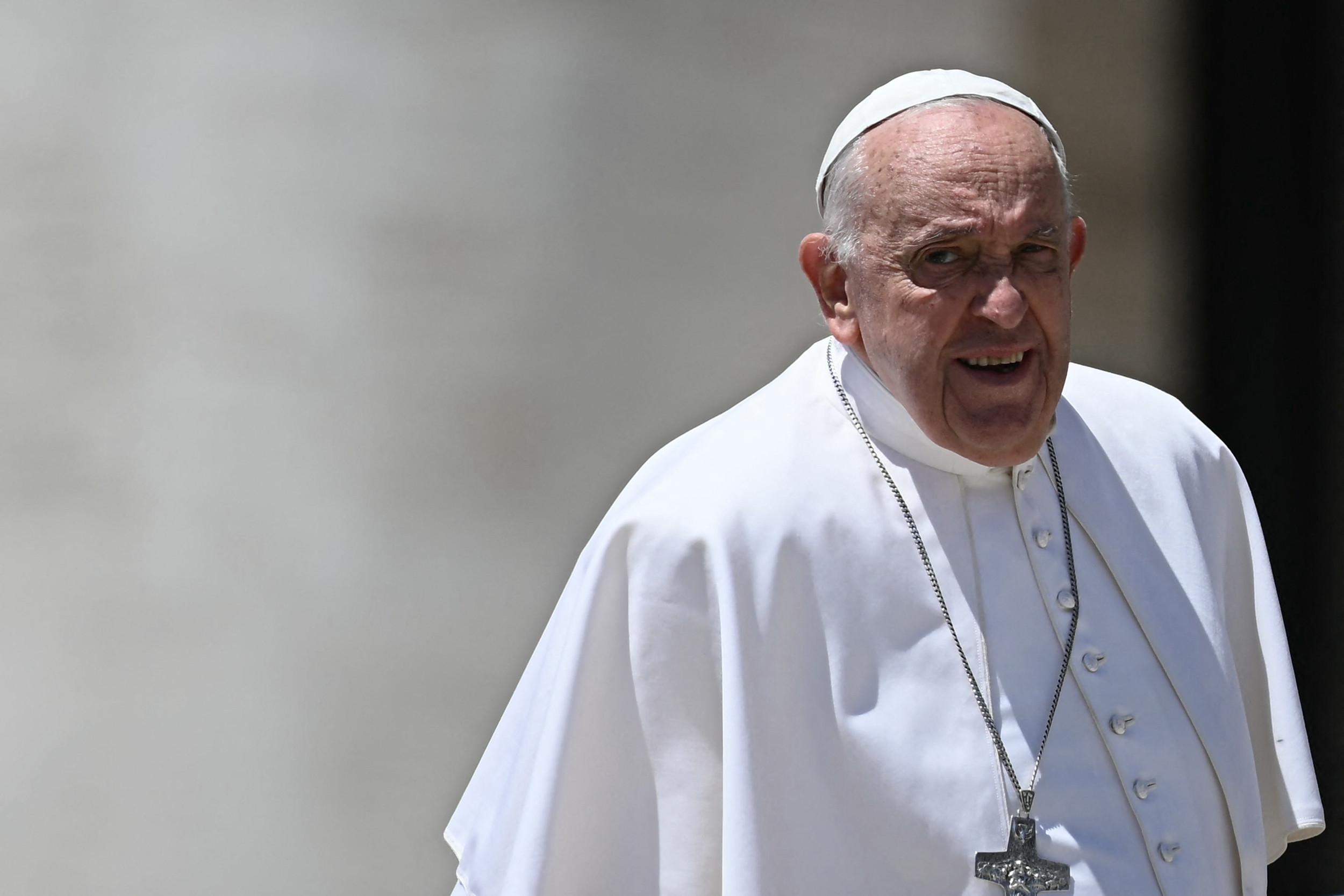 Mystery As Pope Francis Accepts Archbishop's Sudden Resignation - Newsweek