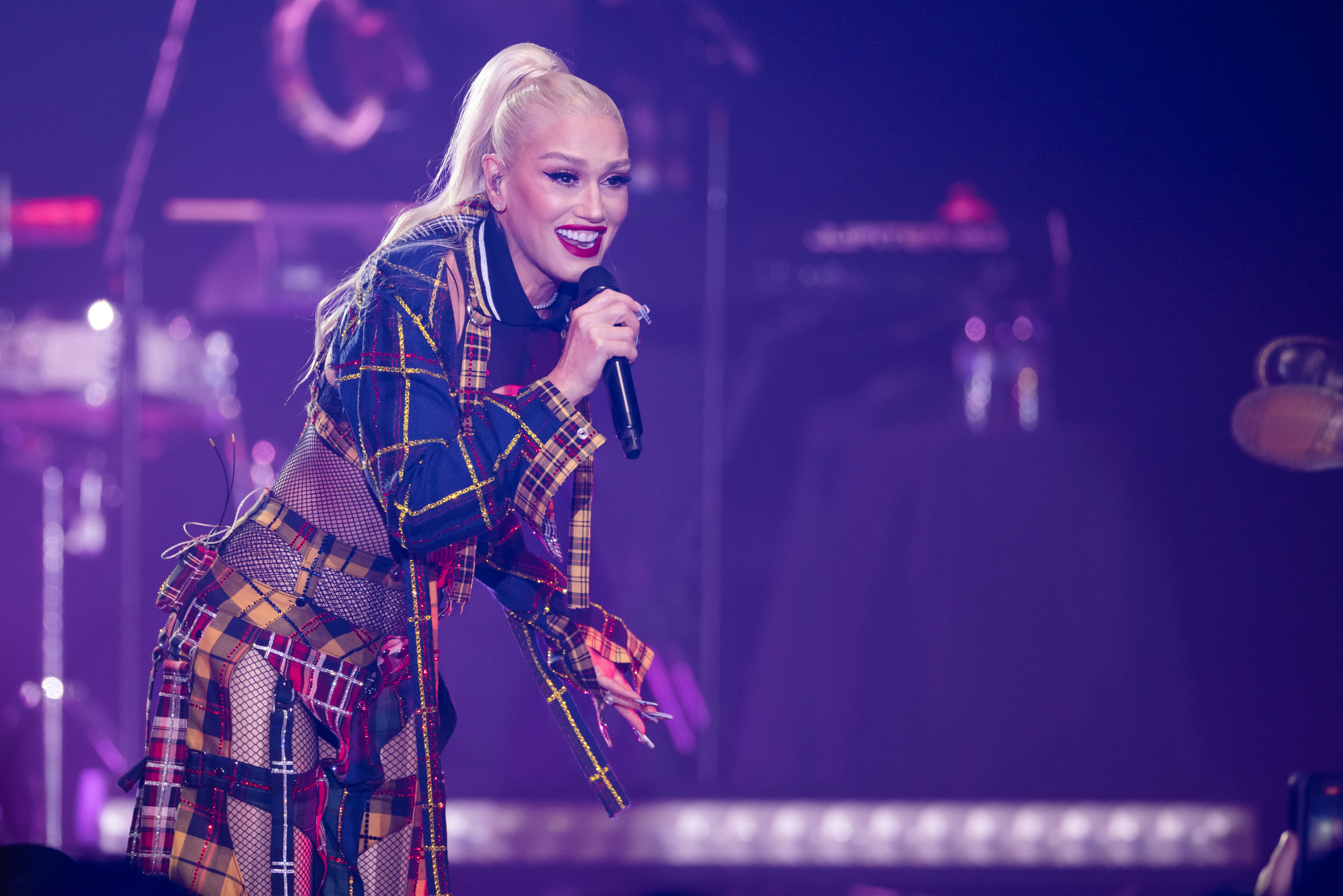 Gwen Stefani partage des photos rares pour le 18e anniversaire de son fils Kingston