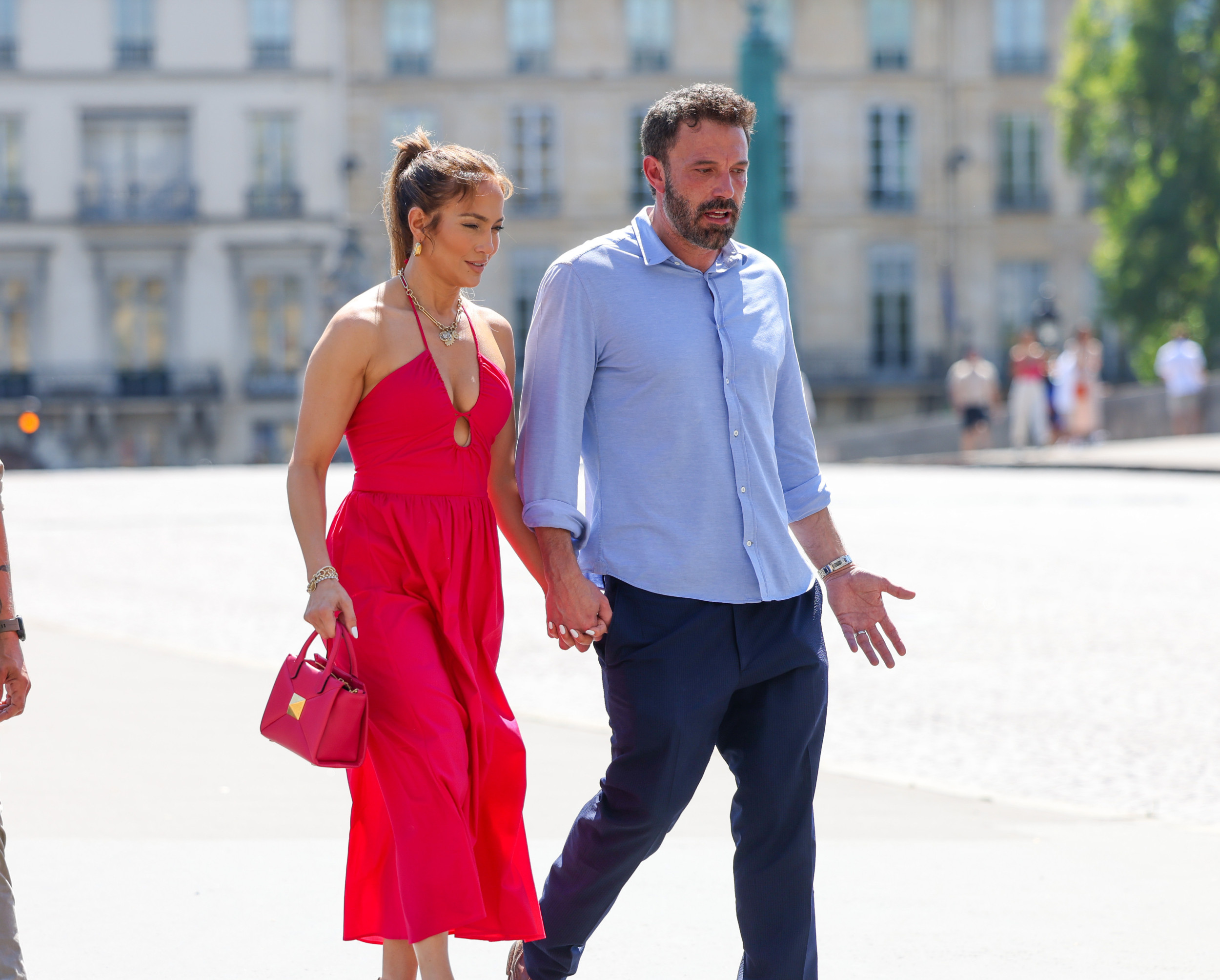 Comment Ben Affleck et Jennifer Lopez ont célébré l’obtention du diplôme de sa fille Violet au milieu de rumeurs divisées