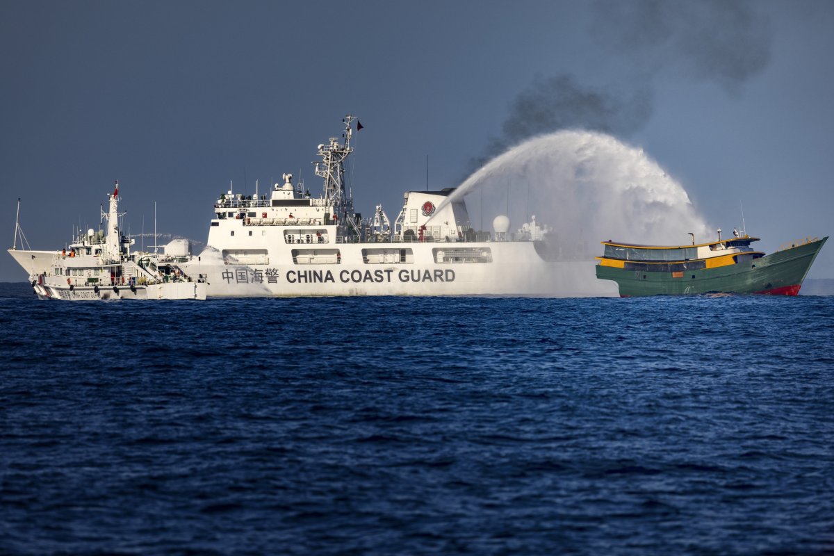 China Coast Guard fires water cannon at Philippine ship