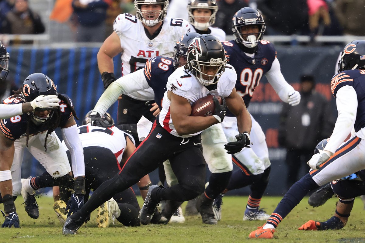 Falcons running back Bijan Robinson
