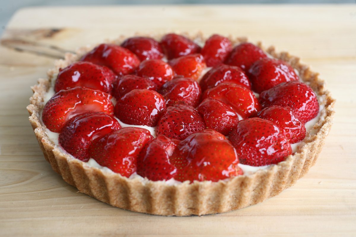 Strawberry tart