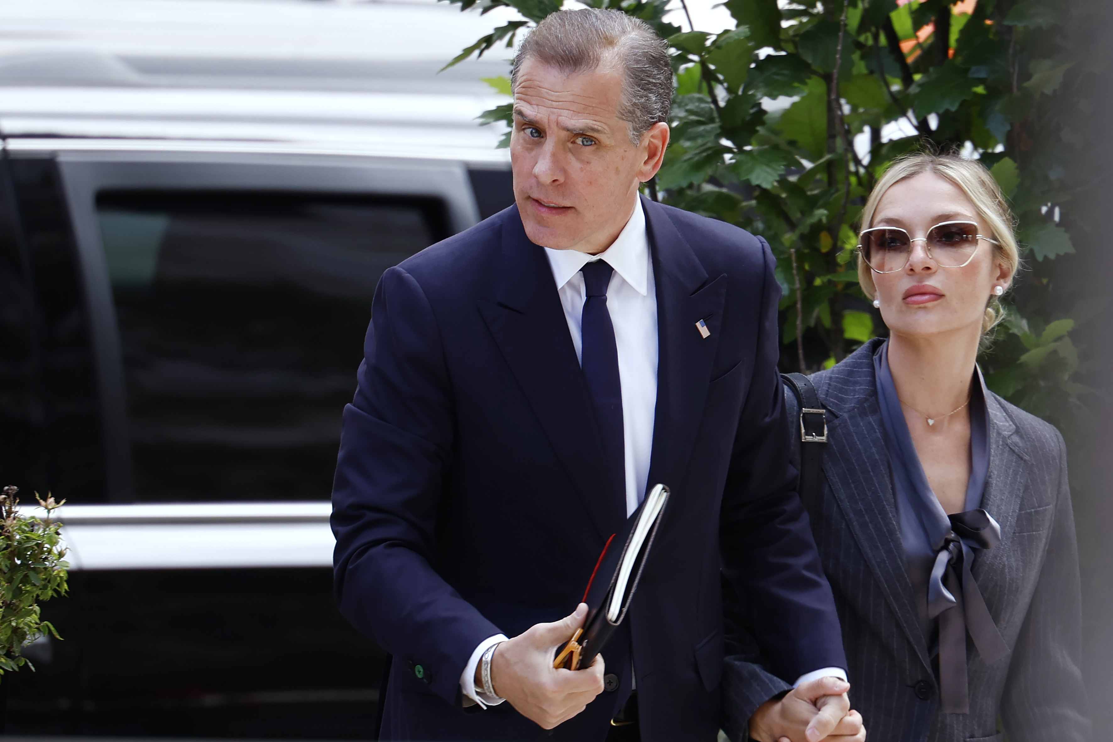 MAGA Celebrates FBI Agent's Testimony About Hunter Biden's Laptop - Vimarsana News