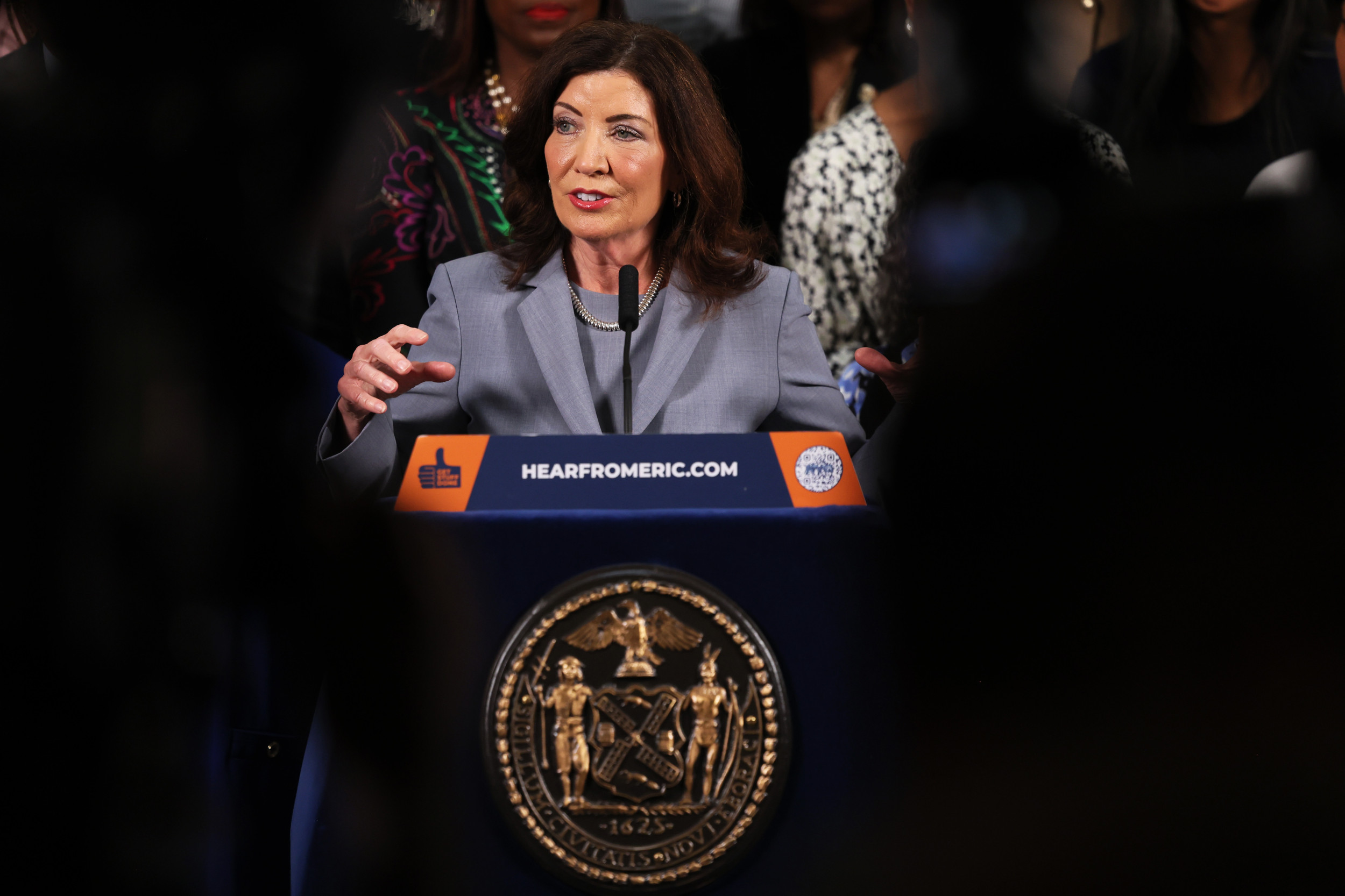 Crowd Protests Halt of New York City's Controversial Congestion Pricing - Vimarsana News