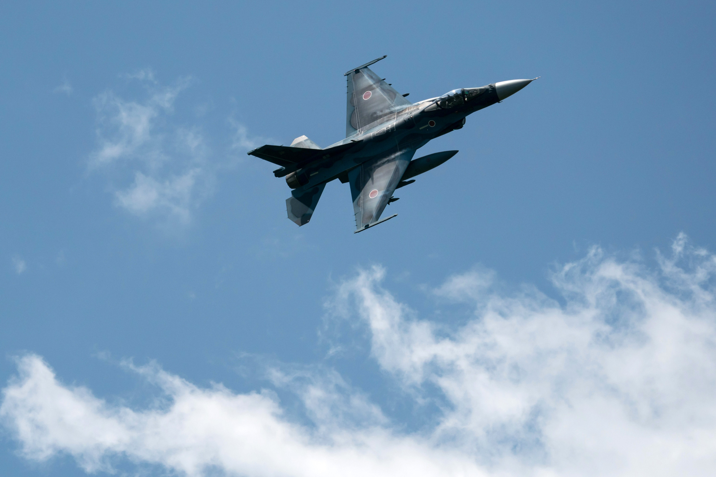 Japan's Intercepts of Chinese Aircraft on the Rise - Newsweek