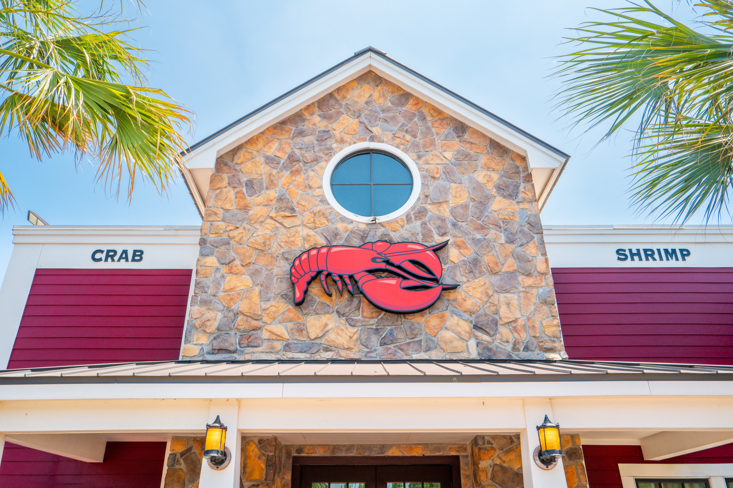 Full List of Red Lobster Locations at Risk of Closing as Over 100 May