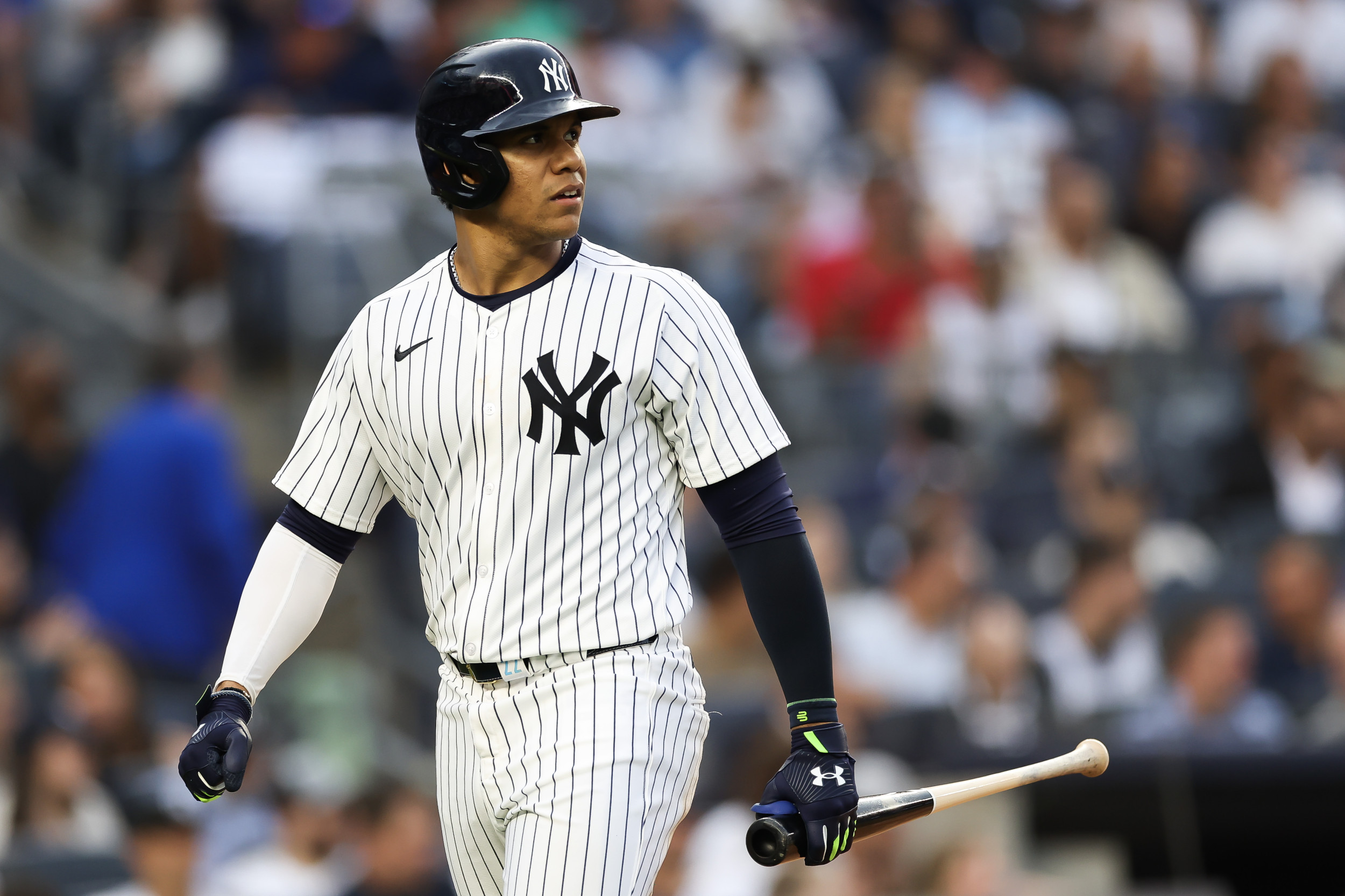 Yankees Legend Says Juan Soto Should Follow His Path, Re-Sign With New ...