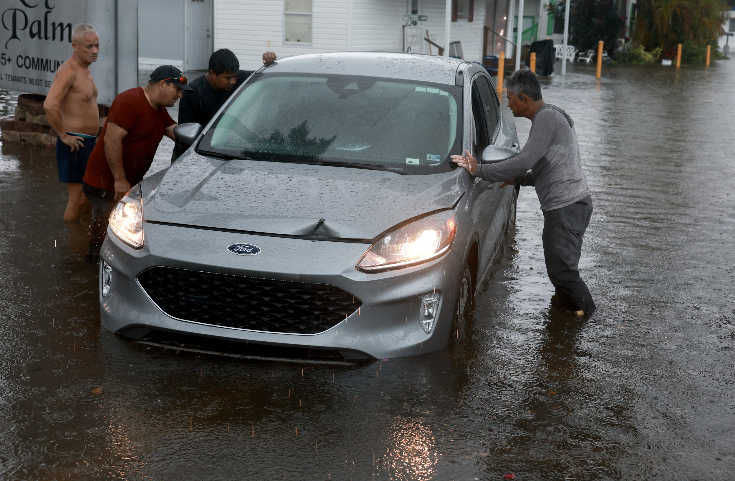 Map Shows Where Floridians Told Not to Drive Amid Life-Threatening ...