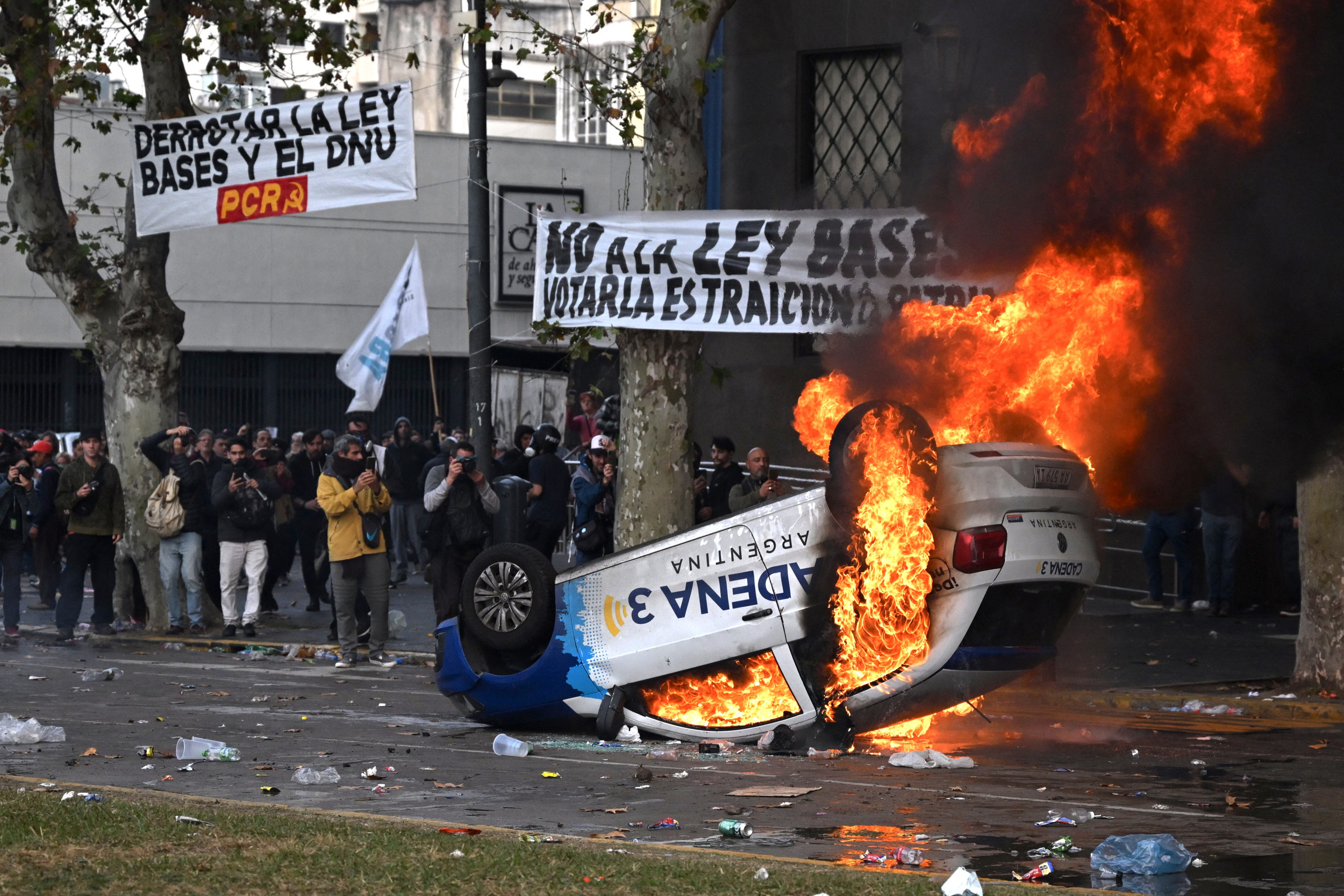 Violent Protests Erupt Against Argentina's Trump-Like President