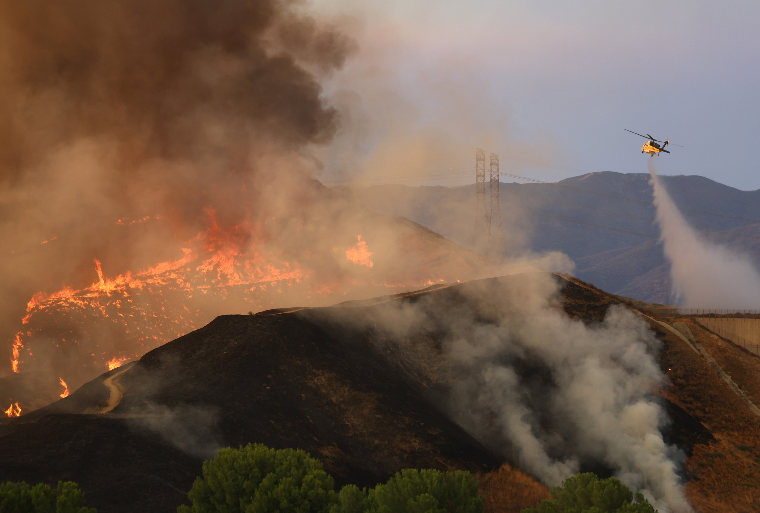 California Wildfire: Hundreds Evacuated as Over 12,000 Acres Burn ...