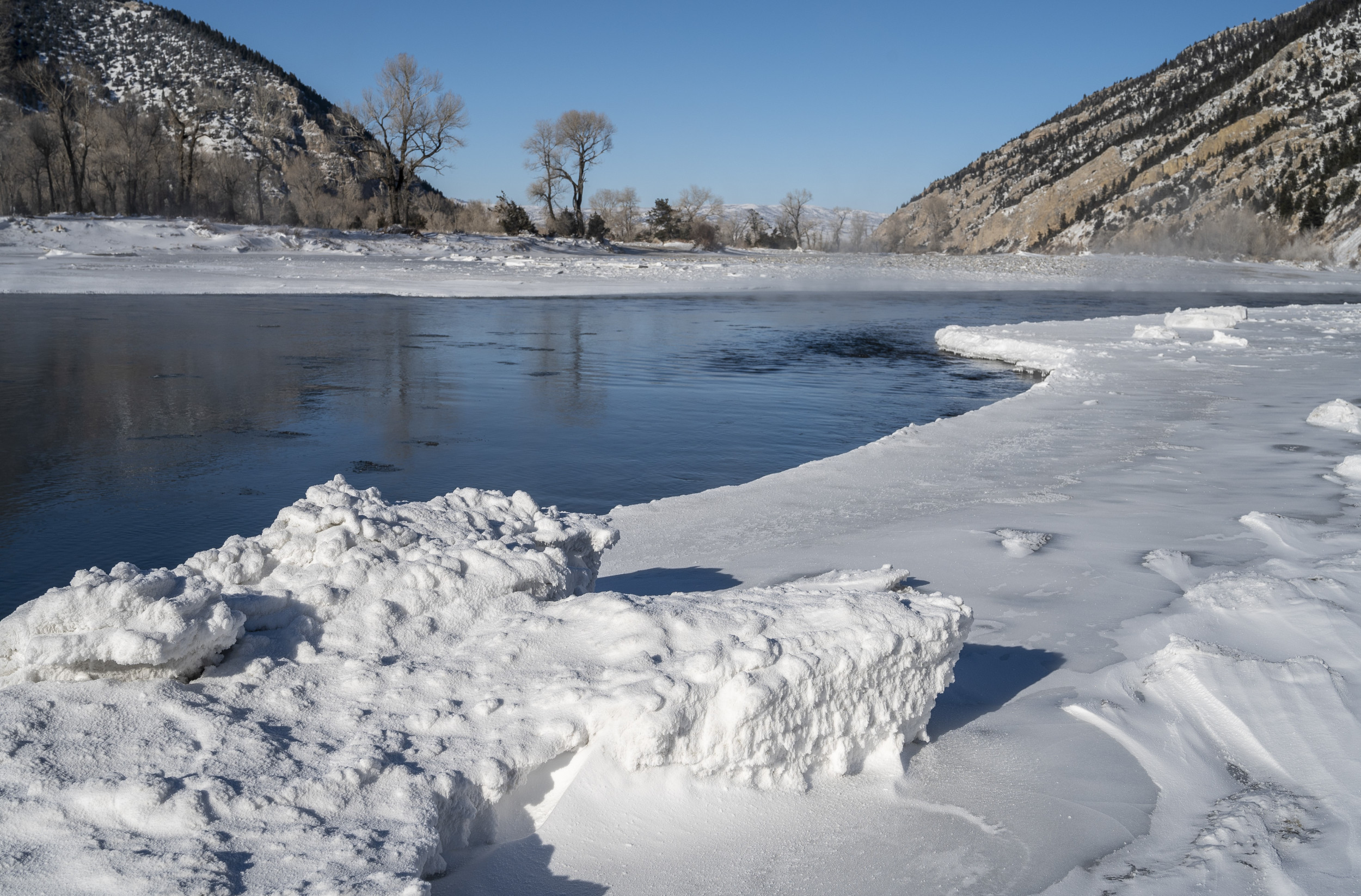 Winter Storm Warning for Two States as 15 Inches of Snow Forecast ...