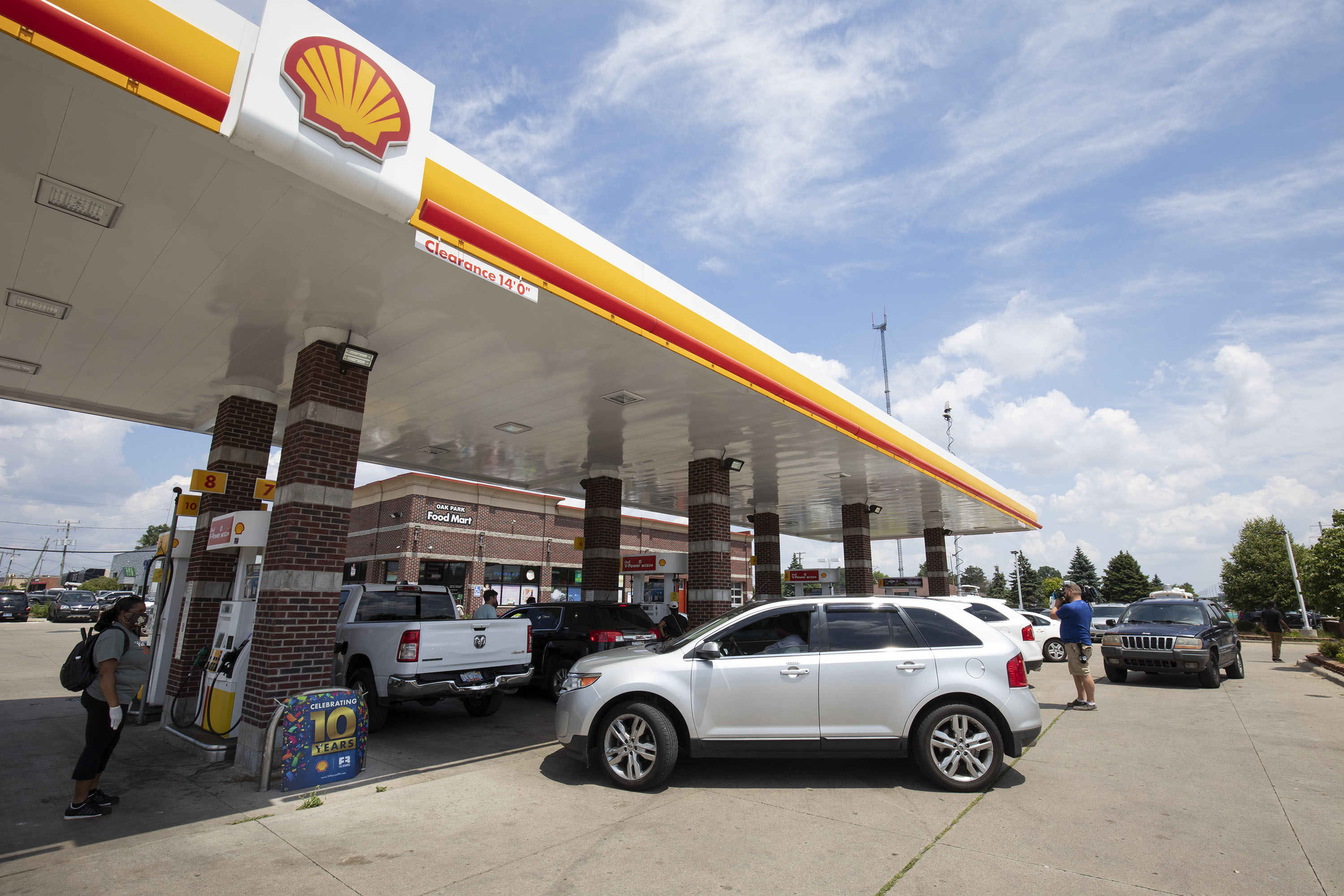 Drivers Told To Avoid Gas Stations Across Multiple States