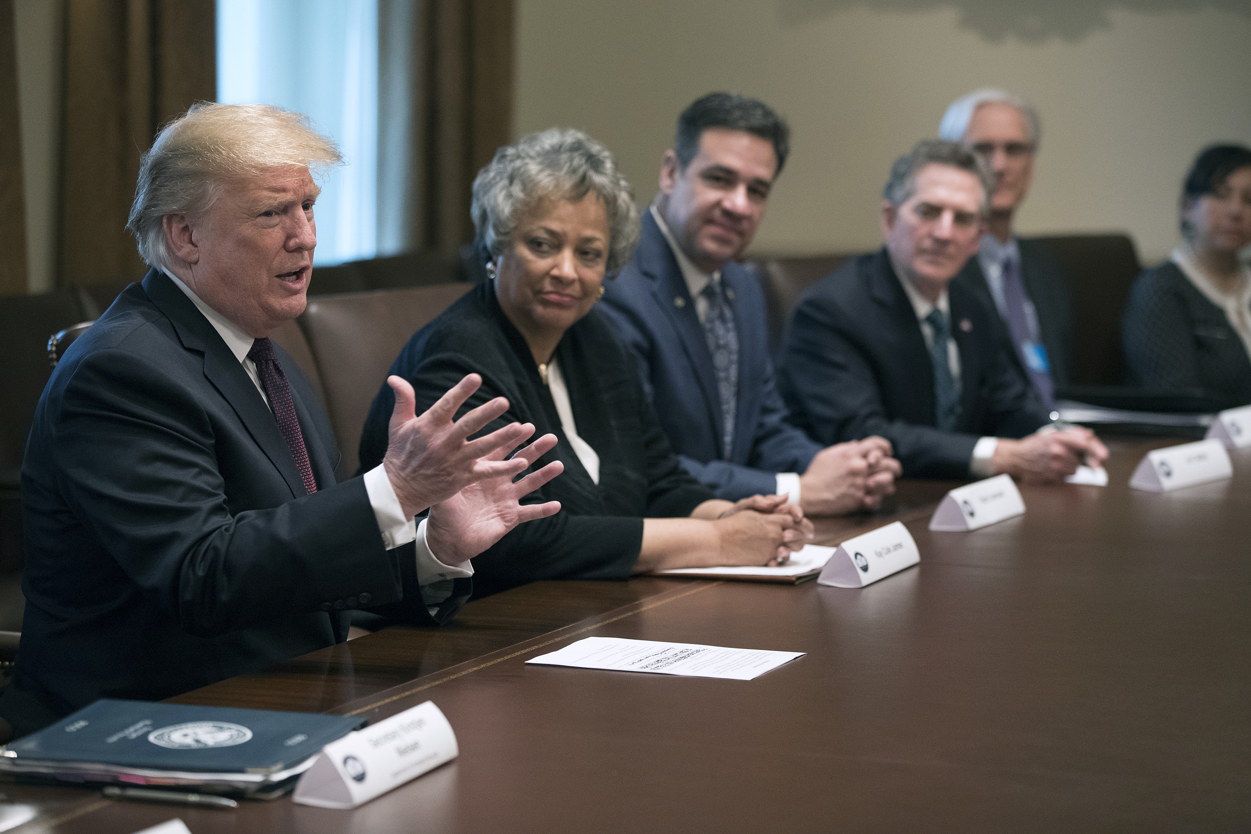 Plan by Conservative Groups to List Federal Workers Raises Alarms