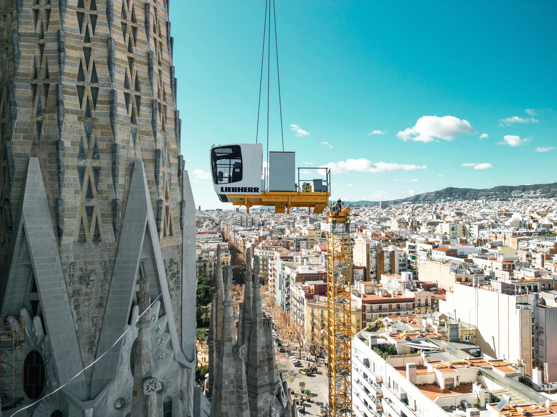 La vue à vol d’oiseau montre la phase finale de la construction de la Sagrada Familia