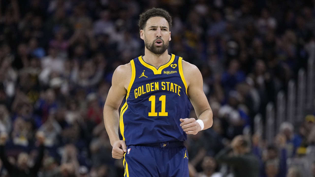 Warriors GM announced a major team change following Klay Thompson’s absence. 1 Klay Thompson To Join West Rival Following Multi-Team Sign-And-Trade