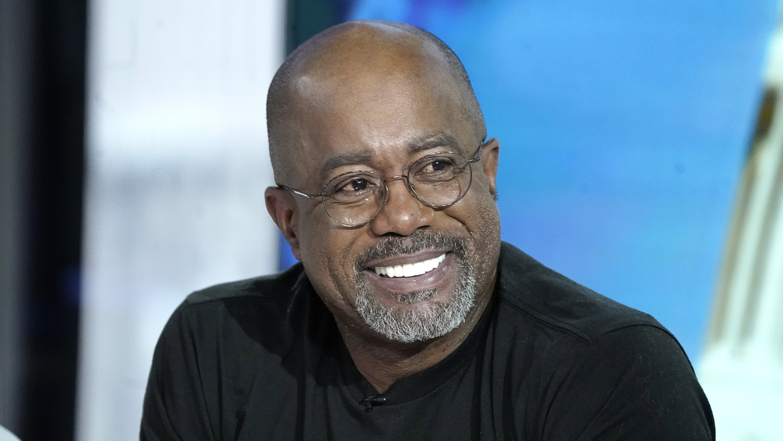 Darius Rucker would cancel his own tour to attend a wedding of Taylor Swift and Travis Kelce