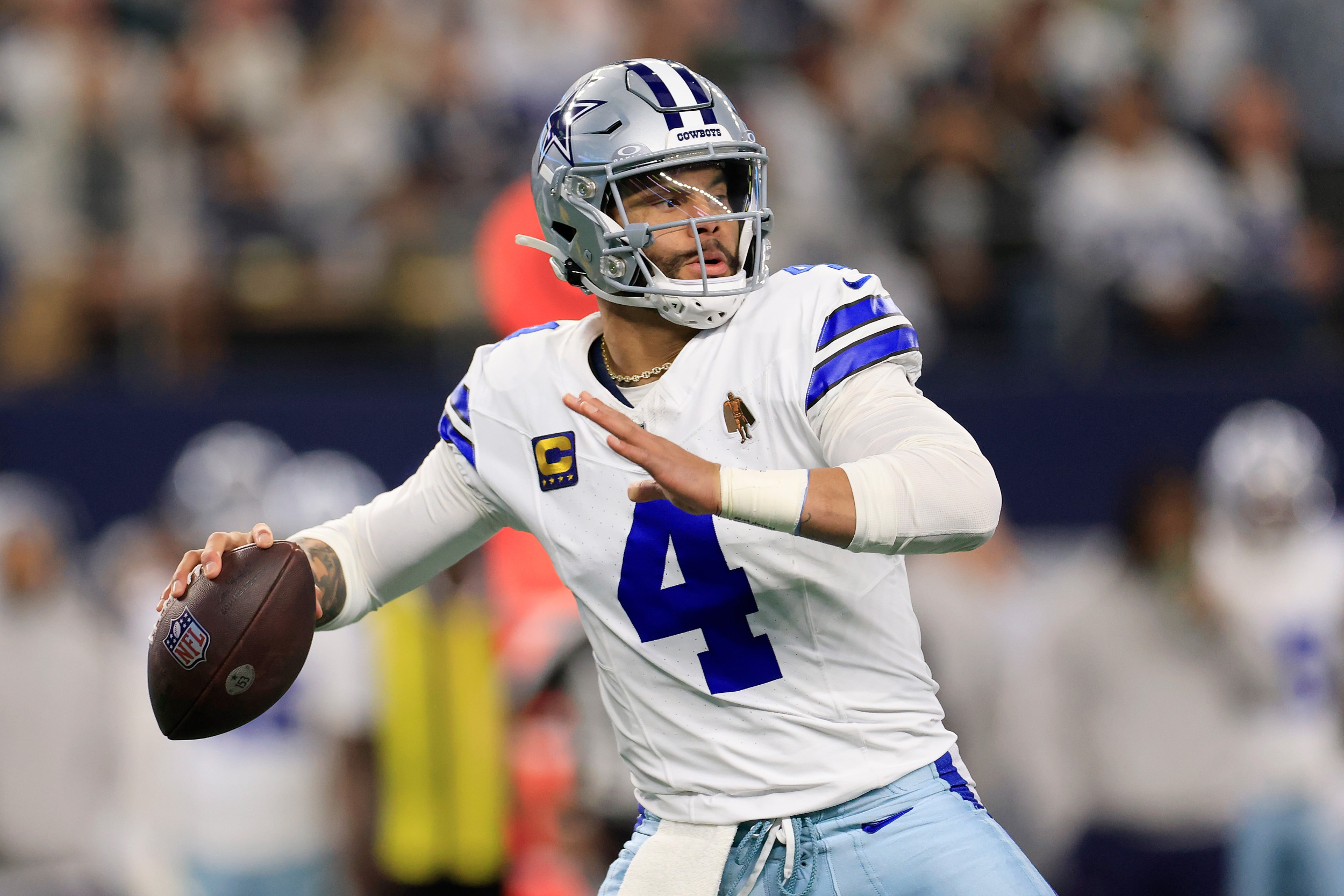 Cowboys' Dak Prescott Reveals More Information on Viral Image of