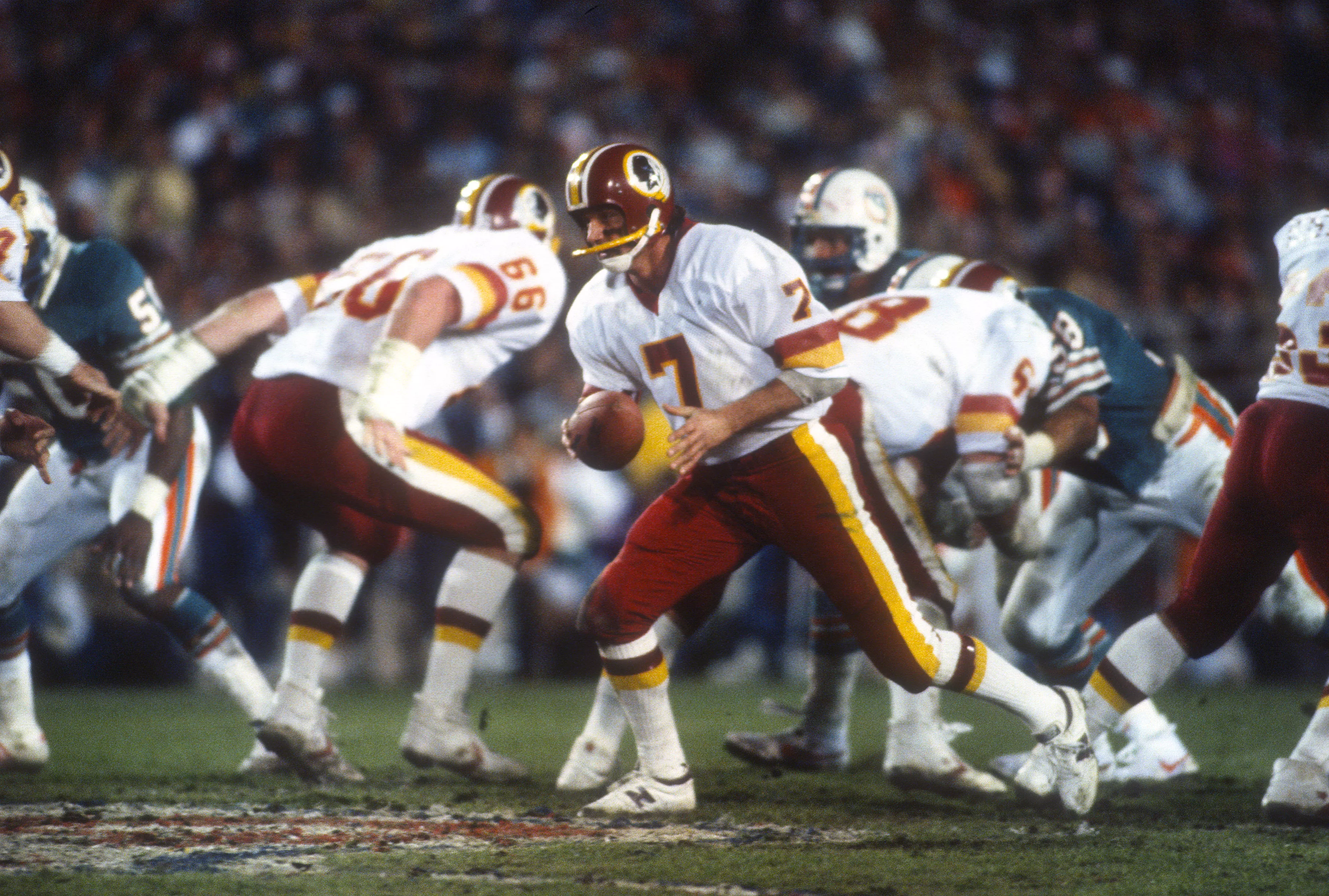 NFL Legend Joe Theismann Shares New Information on League's Most Infamous  Injury - Newsweek